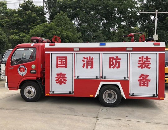 東風(fēng)藍牌小型水罐消防車